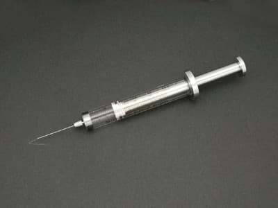 Picture of Syringe; 5 ml; gas tight; removable needle; 30 mm needle length